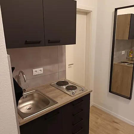 Business Mit Neuem Bad / Wlan / Smart-tv / Kueche 아파트 *