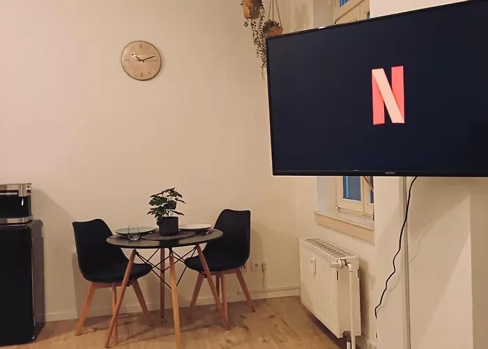 Business Mit Neuem Bad / Wlan / Smart-tv / Kueche